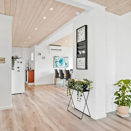 Beautiful In With Wifi Feriehus Middelfart