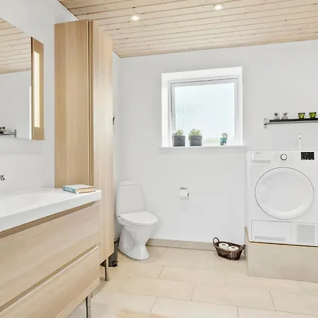 Prázdninový dům Beautiful In With Wifi